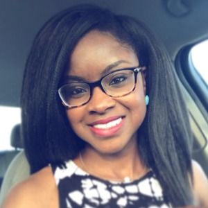 Meet your Posher, Whitney